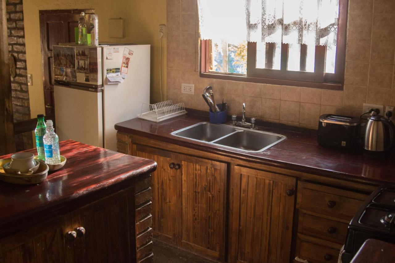 Casa Rural Entre Bodegas Y Vinedos ' El Jarillal" Ла-Консульта Экстерьер фото